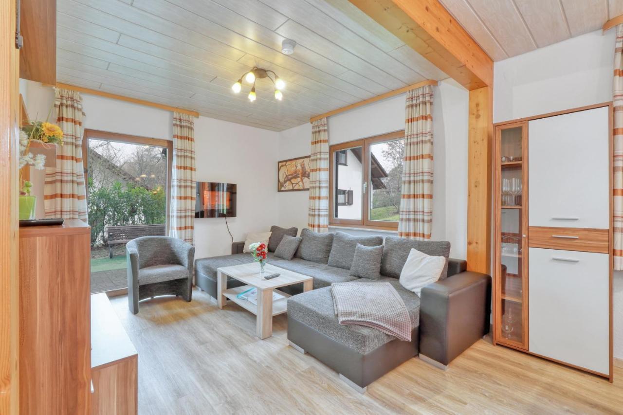 Seepark Kirchheim Ferienhaus Bei Nina Mit Sauna Zewnętrze zdjęcie