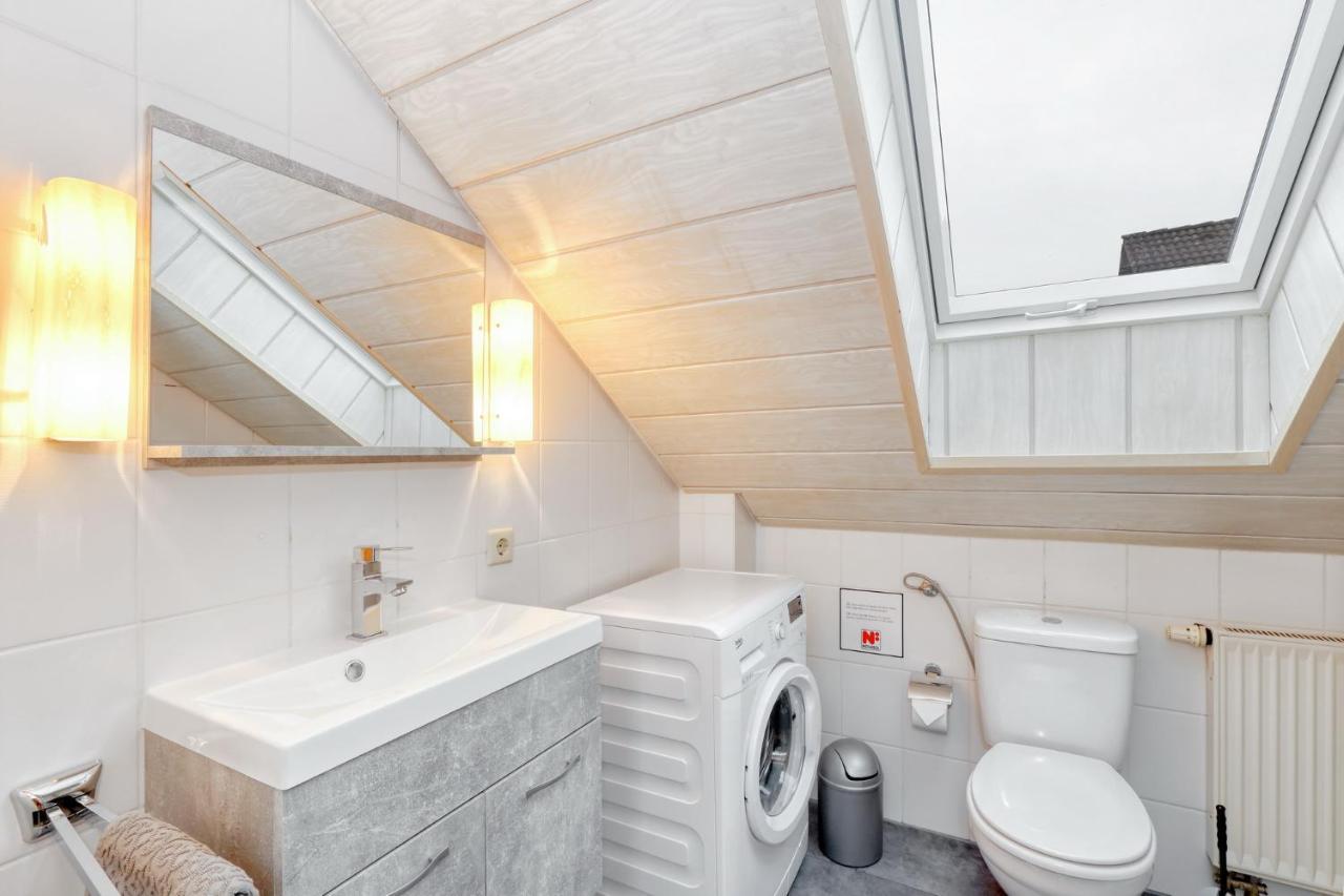 Seepark Kirchheim Ferienhaus Bei Nina Mit Sauna Zewnętrze zdjęcie