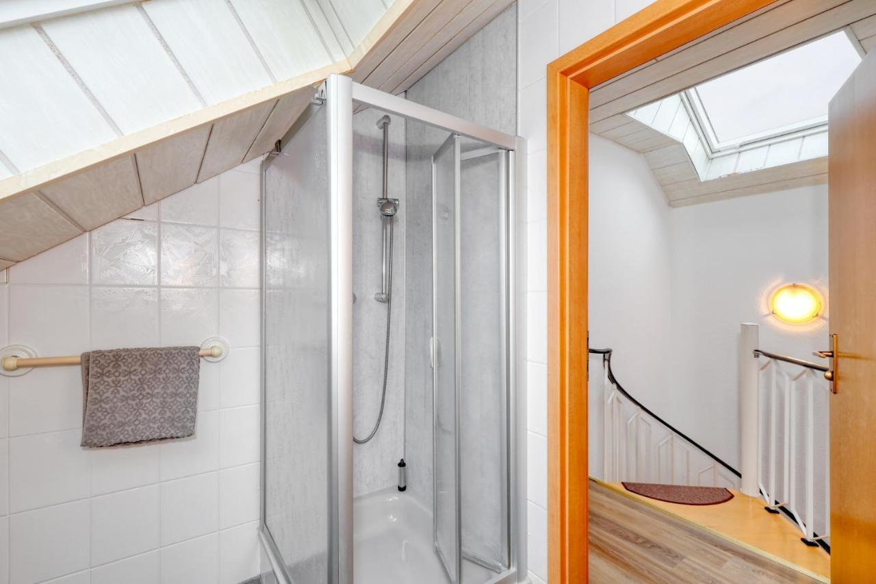 Seepark Kirchheim Ferienhaus Bei Nina Mit Sauna Zewnętrze zdjęcie